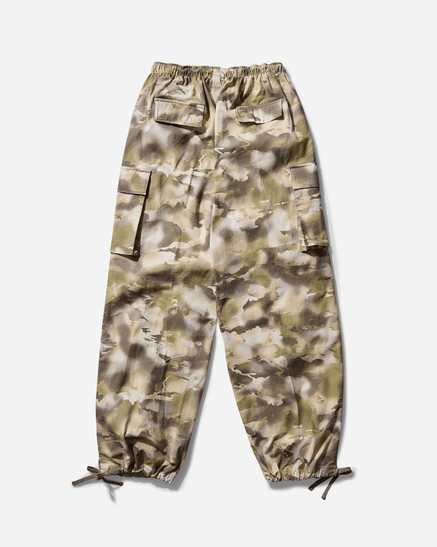 Nike Wmns W Nsw Camo Cargo Pant Dance Lt Orewood Brn/Sail Pants Sweatpants HM9015-104