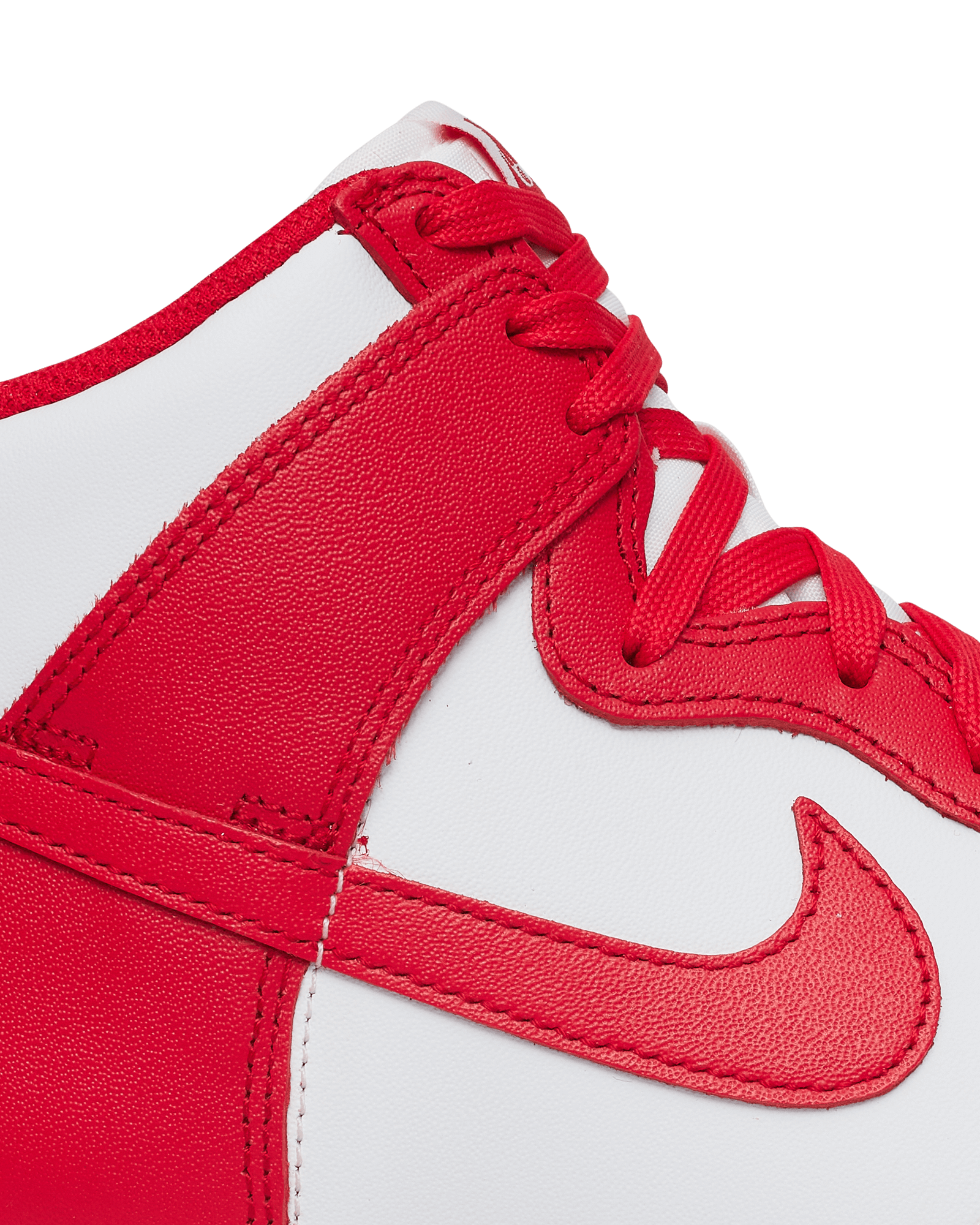 Nike Dunk High Retro White/University Red Sneakers Low DD1399-106