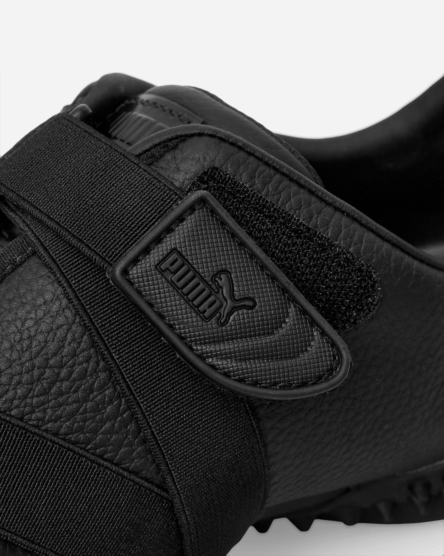 Puma Mostro Leather Puma Black Sneakers Low 402273-01