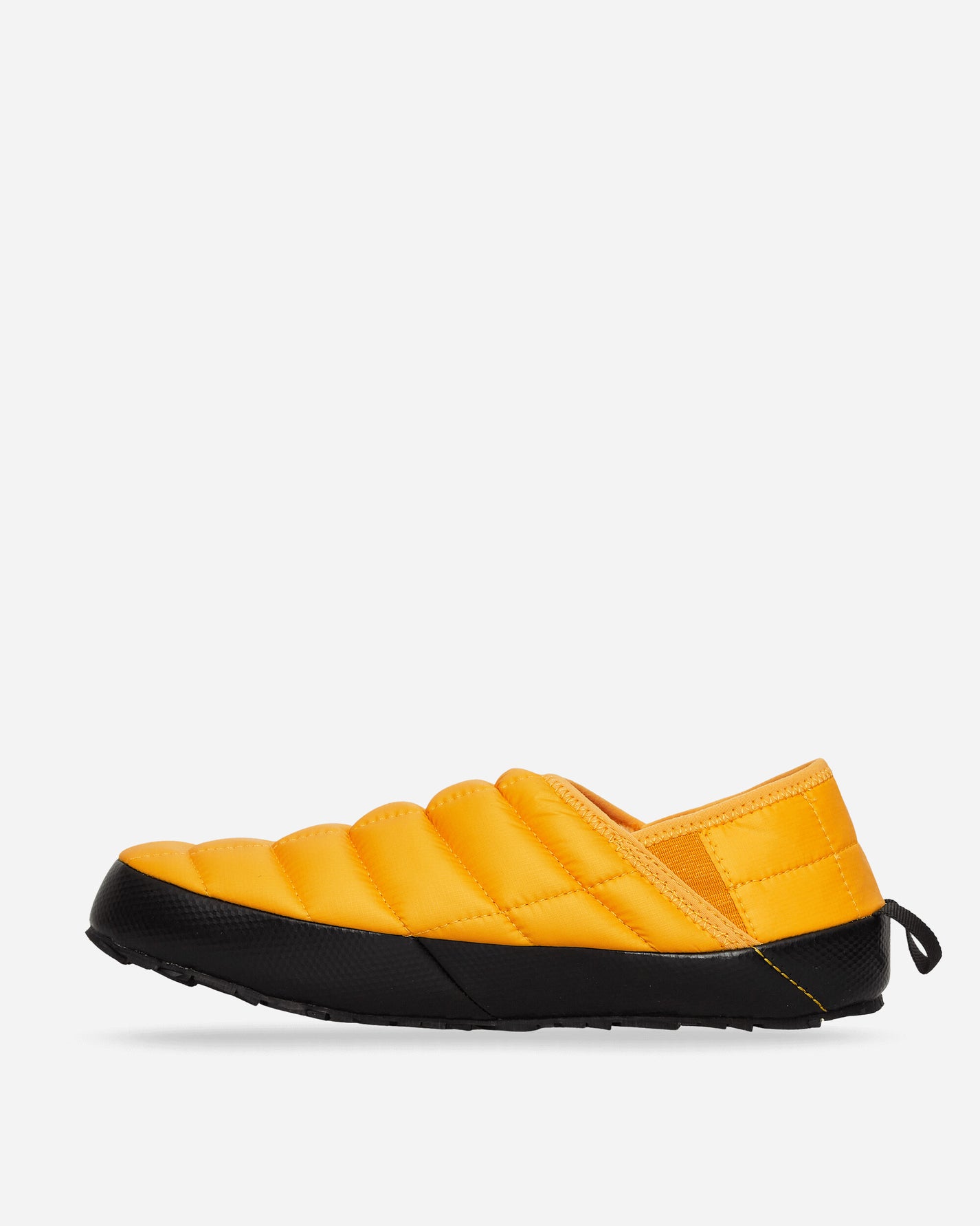 The North Face Men’S Thermoballtm Traction Mule V Summit Gold/Tnf Black Sandals and Slides Sandals and Mules NF0A3UZN ZU31