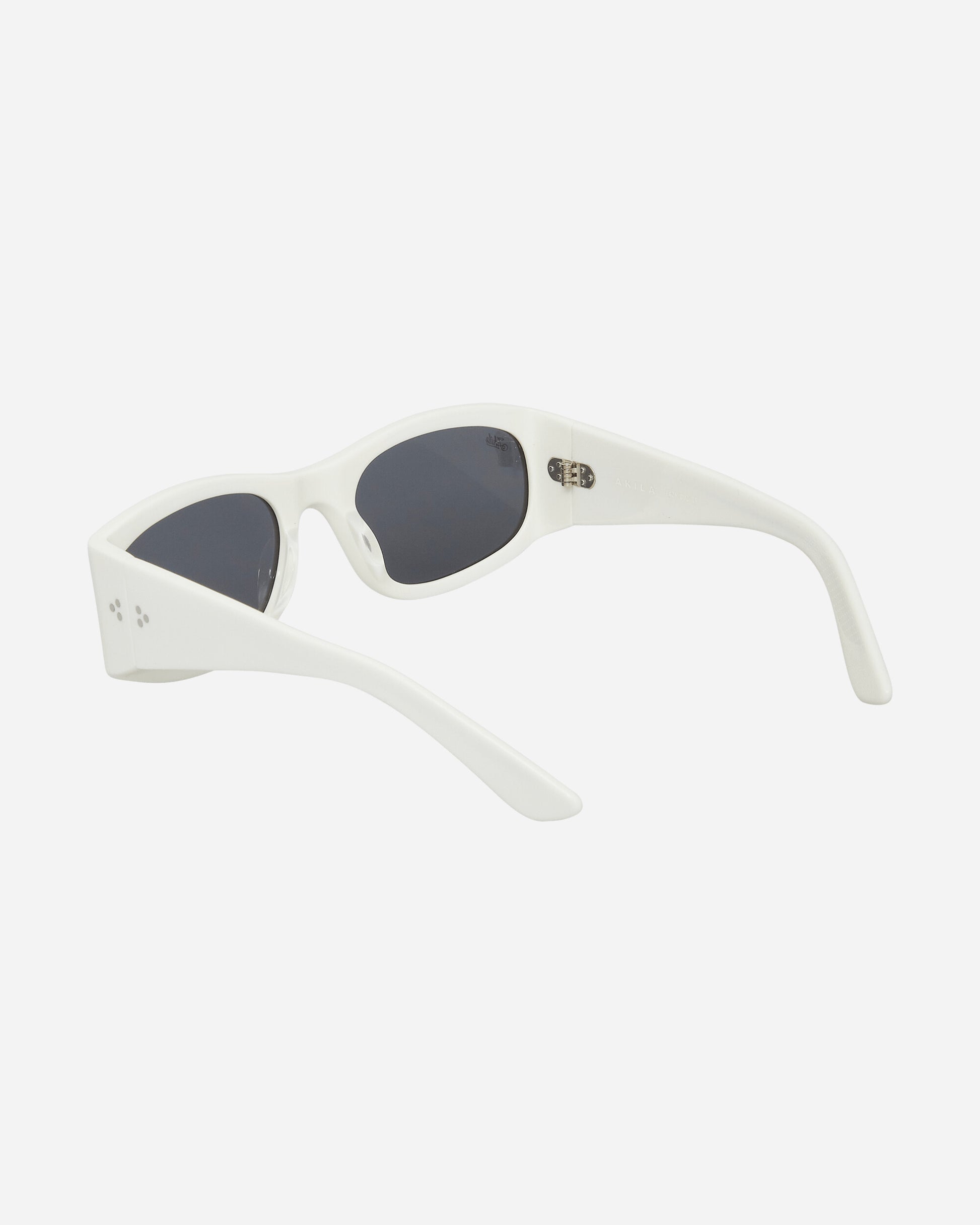 AKILA Eazy White/Black Eyewear Sunglasses 213409 01