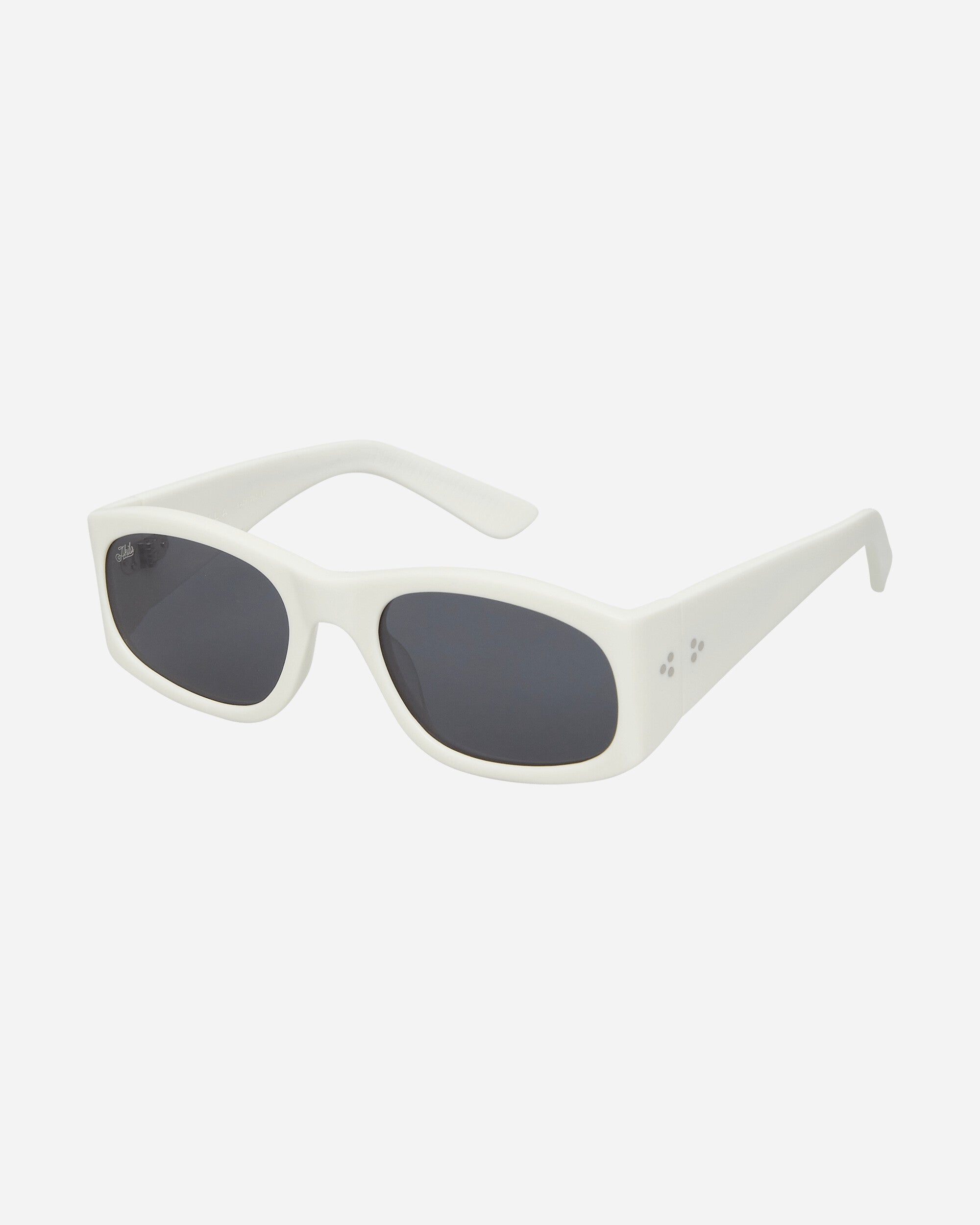 AKILA Eazy White/Black Eyewear Sunglasses 213409 01