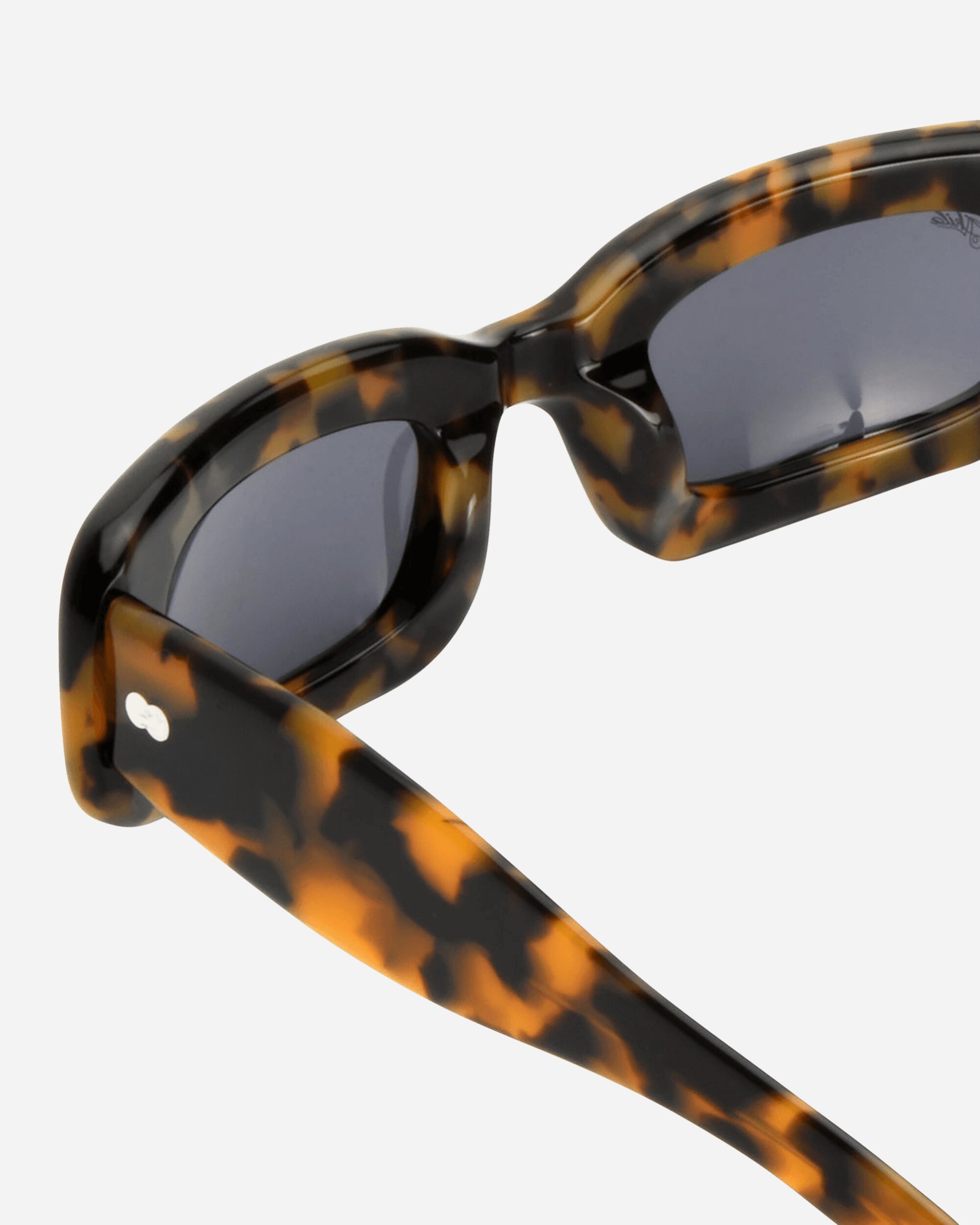 AKILA Verve Inflated Tortoise/Black Eyewear Sunglasses 230694 01