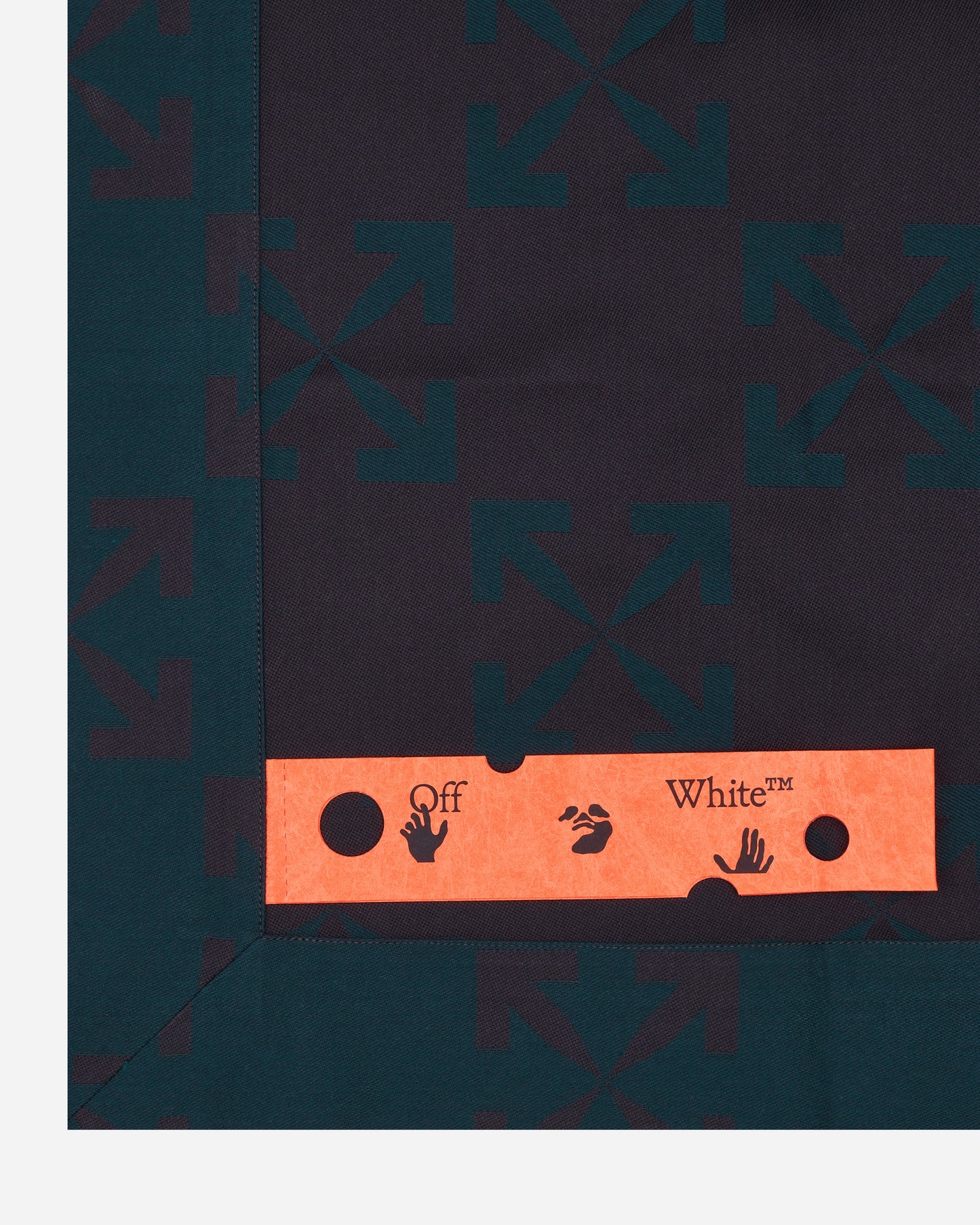 Off-White Arrow Table Mat Set  Dark Irish Aubergin Dark Irish Aubergine Homeware Design Items OHZK008G22FAB001 5935