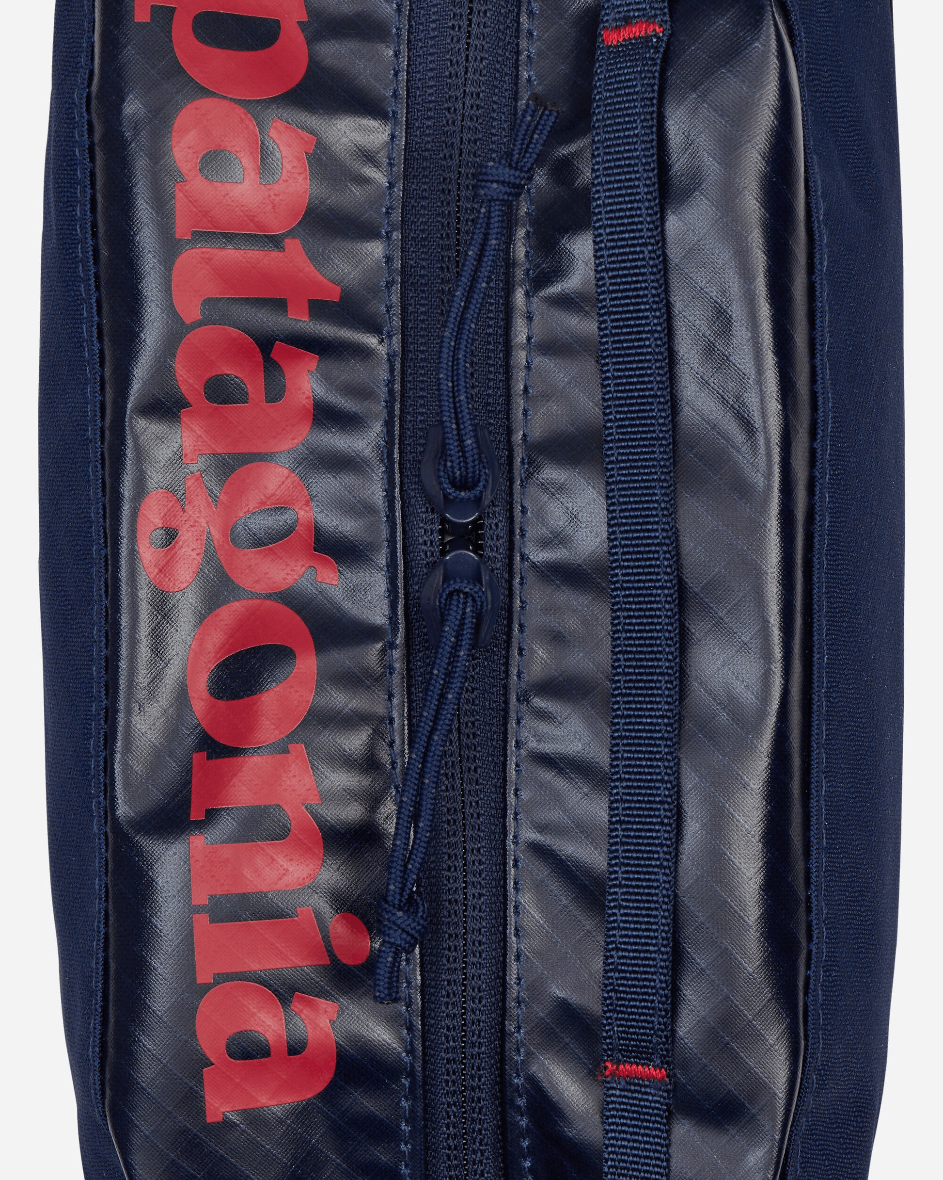 Patagonia Black Hole Cube - Medium Classic Navy Bags and Backpacks Pouches 49366 CNY